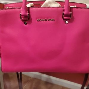 Michael Kors hot pink purse